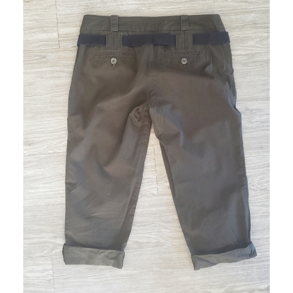 Daughters of the Liberation Capri Pants - Picture 5 of 8